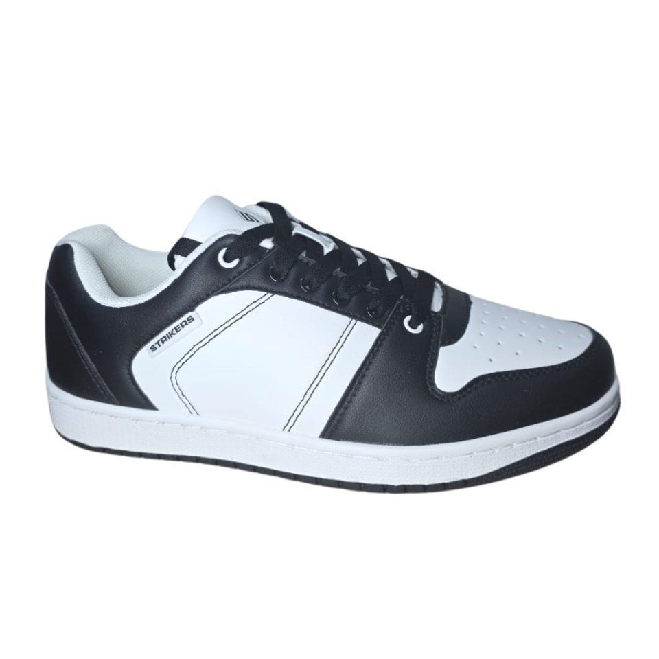 017331 STRIKERS BLACK/WHITE CIMO 6
